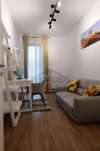 Apartament 3 camere spatios, ideal pentru familie sau cuplu modern – 74 mp utili + balcon 7,6 mp - foto 4