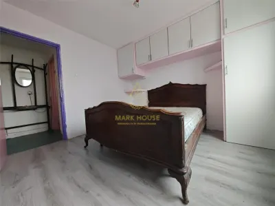 Apartament cu 3 camere de vanzare, zona Milcov - foto 2