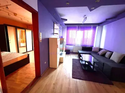 Apartament 3 camere, centrala proprie, bloc izolat, lift - foto 3