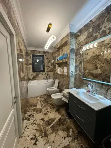 Apartament 3 Camere Parter 111mp utili + 160mp curte Baneasa-Aviatiei - foto 6