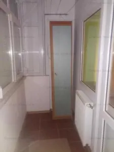 60mp EXCELENT MOBILAT UTILAT  Ap. 2 cam Decomandatm Buzaului ID 1395 - foto 4