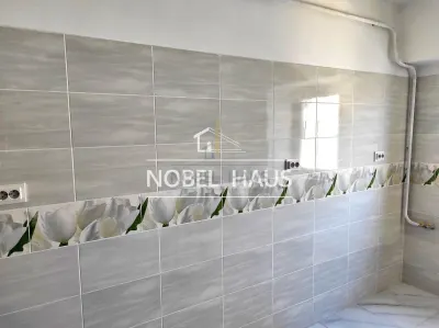 Apartament 3 camere, decomandat, etajul 3, Zona Gura Leului - foto 2