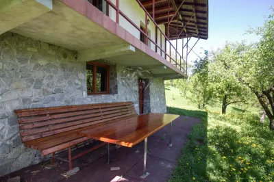 Vila deosebita cu 7 camere si 5 bai, 4290 mp teren, vedere panoramica – Valea Doftanei - foto 10