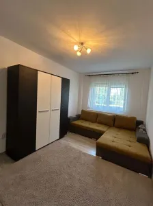 Apartament 4 camere str Harmanului renovat,mobilat modern 144000 Euro - foto 3