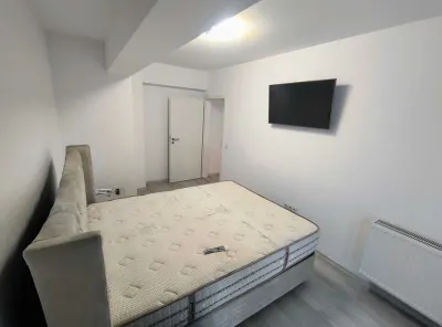 Apartament  2 camere open space,   Coresi - Maurer ,mobilat,135000 Euro - foto 4