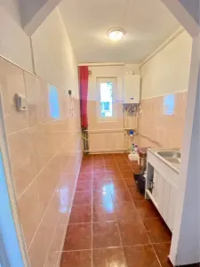 Garsoniera renovata Bartolomeu 64000 Euro neg - foto 4