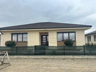 Vila în cartier rezidențial - foto 14
