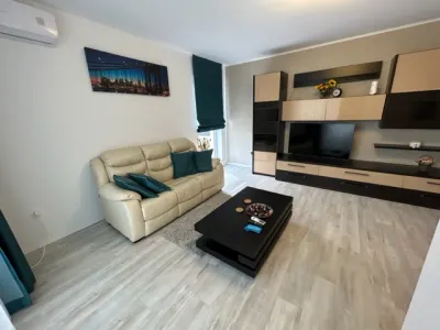 Inchiriere apartament 2 camere Ploiesti, bloc nou zona Albert. - foto 3