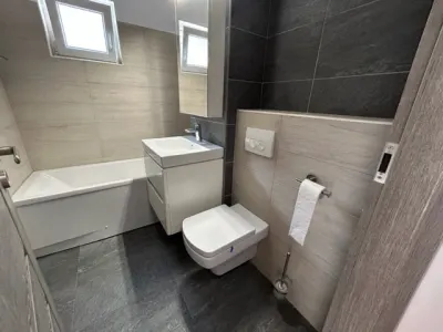 Vanzare apartament 4 camere totul nou Ploiesti, zona Gheorghe Doja - foto 14