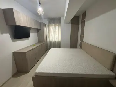 Inchiriere apartament 2 camere, bloc nou Ploiesti - foto 17
