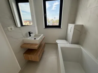 Vanzare apartament 3 camere bloc nou, Ploiesti. - foto 13
