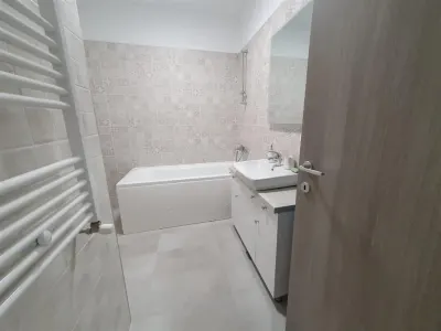 Vanzare  penthouse lux Ploiesti, zona Albert MRS - foto 13
