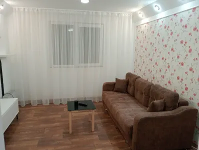 Garsoniera Triaj,renovata,mobilata-utilata 44900 Euro - Brasov