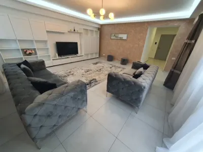 Inchiriere  penthouse de lux, bloc nou, in Ploiesti, zona Albert - foto 5