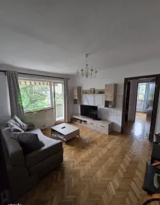 , Apartament 2 camere Centrul Civic,mobilat,117000 Euro neg - Brasov