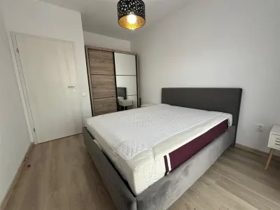 Inchiriere apartament 2 camere, bloc nou, zona Centrala - foto 3