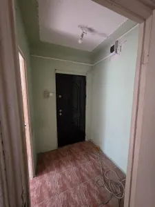 2 camere Gemenii semidecomandat, parter 72500 Euro - foto 3