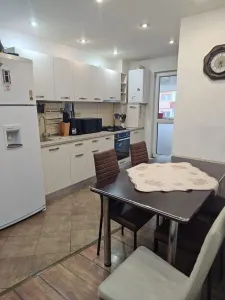 Apartament cu 3 camere Darste , mobilat-utilat , insorit,130000 Euro - foto 3