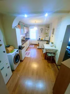 Apartament 3 camere Tractorul,139900 Euro - foto 3