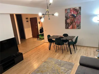2 camere  Tractorul -Coresi Lux 550 Euro - foto 2