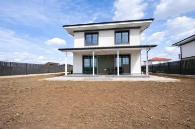 Casa Miroslava Valea Ursului 500 mp teren / CANALIZARE - foto 3
