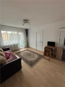 2 camere Astra-parc,etaj intermediar,92900 Euro neg - Brasov