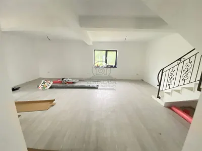 Casa de vanzare 4 camere Holboca Dancu/600 mp teren/CANALIZARE - foto 8