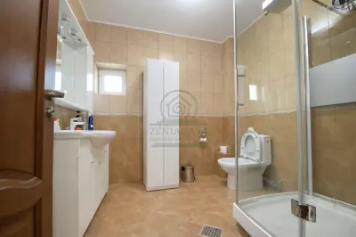 Casa de vanzare Valea Ursului Miroslava/ 1000 mp teren/ GARAJ/ CRAMA - foto 11
