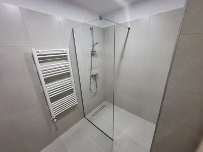 3 camere lux Urban Plaza - foto 8