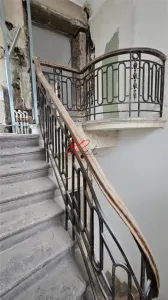 Vanzare bloc ultracentral pentru investitie - foto 2