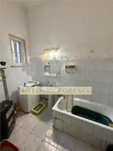 Casa 4 camere plus dependinte, in Ploiesti, zona stadionul Ilie Oana - foto 13