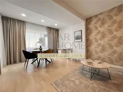 Inchiriere garsoniera de lux, prima inchiriere, Ploiesti, ultracentral - Ploiesti