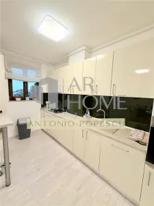 Apartament 3 camere, parcare proprie, Ploiesti, Cartier Albert. - foto 5