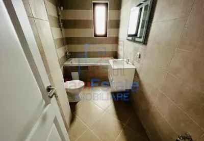 Apartament cu 2 camere decomandat, zona Capat Cug - foto 5