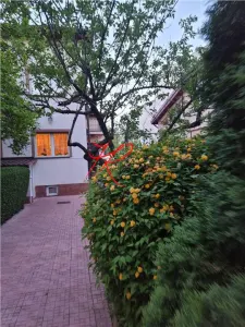 Vanzare teren cu 2 vile Tei - langa Parc - foto 4