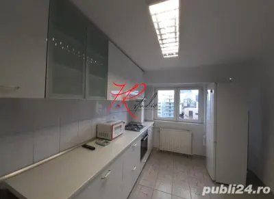 Vânzare apartament 4 camere Piața Victoriei - foto 6