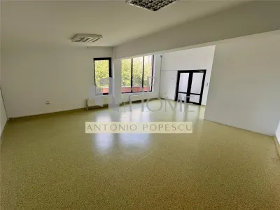 Imobil P+M si curte, pretabil pentru diferite activitati comerciale, Ploiesti, central - foto 25