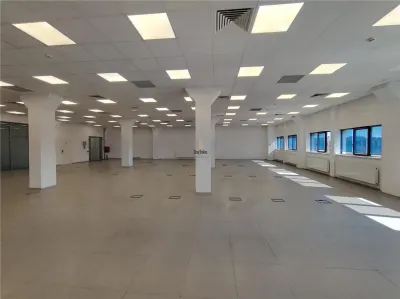 Spatii Birouri - 1500 mp - Piata Cibin - foto 10