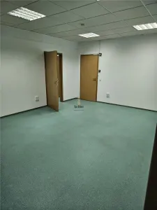 Spatii Birouri - 500 mp - Sos Sibiului - foto 11
