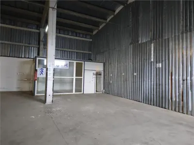Spatiu Industrial - 360 mp - Depozitare - Distributie - foto 4