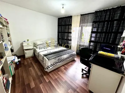 Vanzare casa 6 camere, in Ploiesti, zona centrala - foto 18