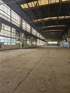 Spatiu Industrial - 2800 mp - Productie - Depozitare - Distributie - foto 3