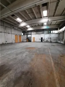 Spatiu Industrial - 1700 mp - Productie - Depozitare - foto 2