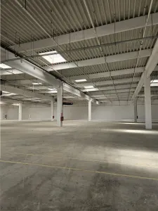 Spatiu Industrial - 7000 mp - Logistica - Productie - Depozitare - Distributie - foto 2