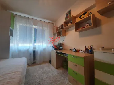 Vanzare apartament 3 camere Iancului, mobilat - foto 5