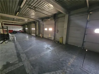 Spatiu Industrial - 2000 mp - Logistica - Depozitare - Distributie - foto 9