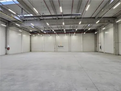 Spatiu Industrial - 900 mp - Productie - Depozitare - Distributie - foto 4