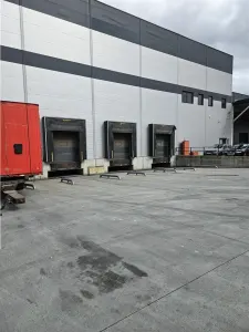 Spatiu Industrial - 3200 mp - Logistica - Depozitare - Distributie - foto 11