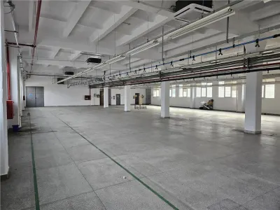 Spatiu Industrial - 2000 mp - Productie - Depozitare - Office - foto 2