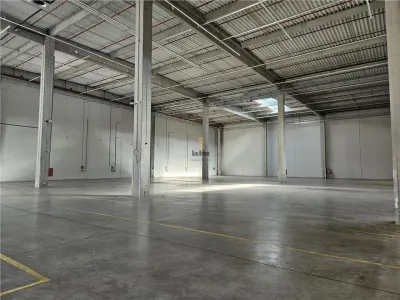 Spatiu Industrial - 3500 mp - Logistica - Productie - Depozitare - Distributie - foto 3